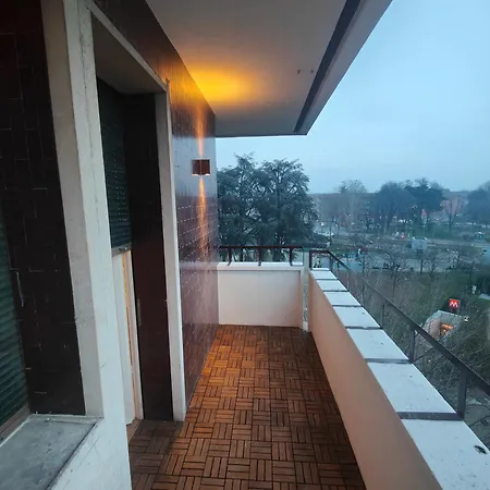 Ottoboni 2b Luxury Penthouse 아파트 밀라노